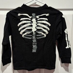 Target Boy's Black & White Skeleton Long Sleeve Tee T Shirt Top - size S (6/7)